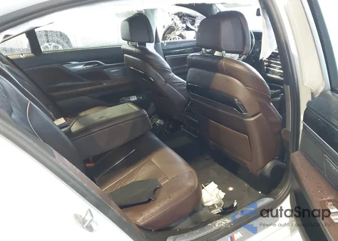 2017 BMW Alpina B7 xDrive из США, поврежденный, VIN WBA7F2C57HG421486